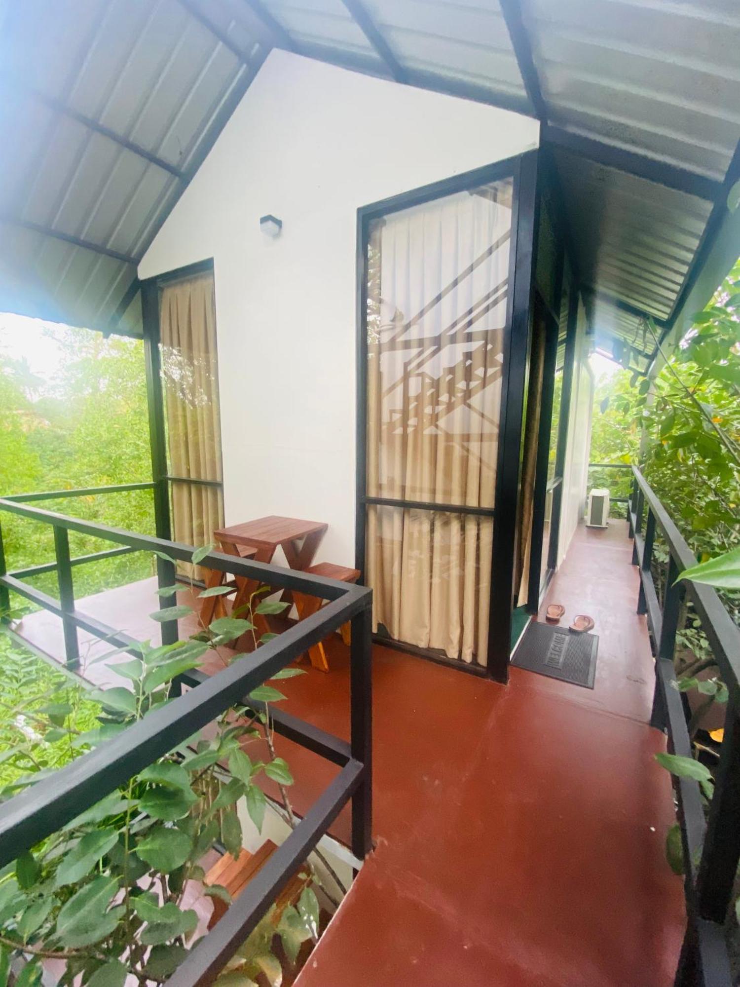 Paddock By Bolgoda Hotel Piliyandala Ngoại thất bức ảnh